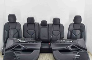PORSCHE Cayenne 958 (2010-2018) Interiérové sedadlá s kitom dverí 7P5867011C,7P5.867.011.C,7P5867211,7P5.867.211 20987572
