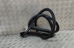 MASERATI Levante 1 generation (2016-2024) Резиновая прокладка задней правой двери 670032889 30768446