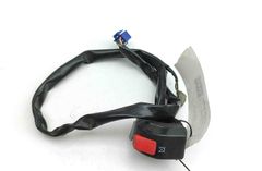 YAMAHA YZF-R Правый боковой переключатель передач 31566719