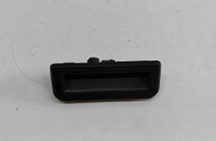 AUDI A5 Sportback F5 (2016-2024) Otvorené prepínače zadného krytu 6V0827566 32403802