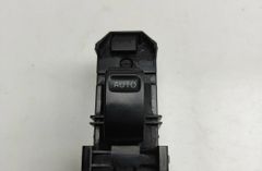 TOYOTA Land Cruiser 100 Series (1998-2007) Кнопка стеклоподъемника передней левой двери 84810-60040 32953958