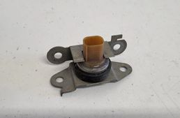 LAND ROVER Range Rover Sport 2 generation (2013-2022) Датчик скорости 8W833C190AC 29358855