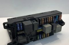 MERCEDES-BENZ E-Class W211/S211 (2002-2009) Poistková skrinka 2115457701 31951520