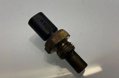 MERCEDES-BENZ CLS-Class C219 (2004-2010) Senzor teploty paliva A0051536328 31952299