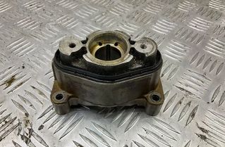 BMW 7 Series F01/F02 (2008-2015) Doplnkové vnútorné časti motora. 7567866 20633037