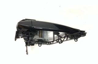 BMW X5 F15 (2013-2018) Наружная ручка передней правой двери 7401212 33077198