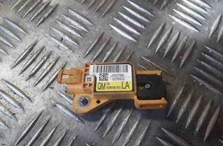 OPEL Vectra 1 generation (2002-2011) Pravý predný senzor nárazu 13256900 25458120