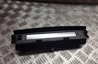 MAZDA 6 GG (2002-2007) Navigačný displej GDK4611J0 25478048