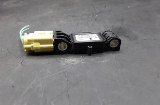 SUZUKI Grand Vitara 2 generation (2005-2014) Боковой датчик удара правый 3893065J30,W002T11871 25514092