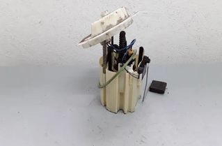 MERCEDES-BENZ C-Class W204/S204/C204 (2004-2015) V nádrži palivové čerpadlo A2044700594,1582881 25522052