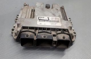 RENAULT Scenic 2 generation (2003-2010) Riadiaca jednotka motora 0281011549 27197240