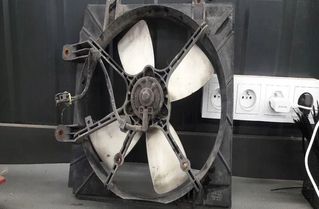 MAZDA MX-3 1 generation (1991-1998) Motorový chladiaci ventilátor Radiátor 0227509581 27202022