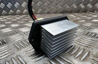 LAND ROVER Discovery 4 generation (2009-2016) Реле вентилятора печки салона 0778001020 32822527