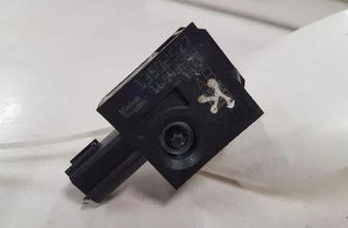 OPEL Antara 1 generation (2006-2015) Pravý predný senzor nárazu 13502577 27022654