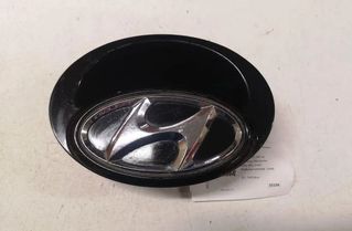 HYUNDAI i20 PB (1 generation) (2008-2014) Rukoväť na zadnej klapke 817211J020 27041470