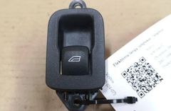 VOLVO V50 1 generation (2003-2012) Ovládač okna pravých zadných dverí 31295736 27048521