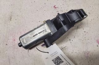 MERCEDES-BENZ E-Class W211/S211 (2002-2009) Motor ovládania ľavého predného sedadla 0390203208 27080208