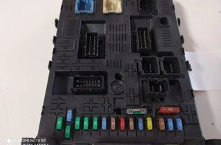 CITROËN C5 2 generation (2008-2017) Блок управления Комфорт 966405888001 28605105