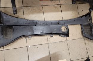 VOLVO XC60 1 generation (2008-2017) Пластмасса передняя стеклоочистителей 31271658 28713196