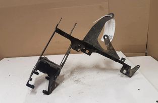 BMW 1 Series F20/F21 (2011-2020) Držiak ľavého reflektora KA98854060305 28775164