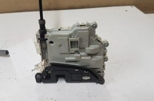 AUDI A3 8V (2012-2020) Pravý predný dverový zámok 8X1837016 30923307