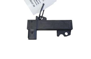 FORD C-Max 2 generation (2010-2019) Zosilňovač antény na kufri 8M5T15K603KA 31995893