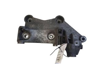 RENAULT Trafic 3 generation (2014-2023) Držiak alternátora 117105124R 32995023