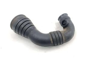AUDI A6 C5/4B (1997-2004) шланг радиатора интеркулера 8D0129615A 27166468