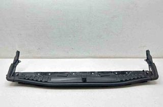 RENAULT Megane 3 generation (2008-2020) Пластмасса передняя стеклоочистителей 668101847R 32684552