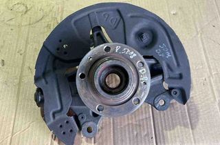 PEUGEOT 5008 2 generation (2017-2020) Ступица передняя правая 32686695