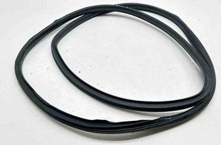 DODGE Durango 3 generation (2010-2024) Tesniaca guma zadných dverí (na karosérii) 32693383