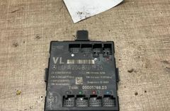 MERCEDES-BENZ C-Class W204/S204/C204 (2004-2015) Predná pravá dverová ovládacia jednotka A2048200326,A2044421732 31736760