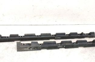 BMW X1 E84 (2009-2015) Držiak bočného spojlera 51122991494 31450000