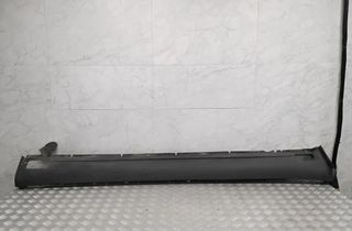 PORSCHE Cayenne 958 (2010-2018) Pravý bočný plastový kryt prahu 7P5853554 32751495