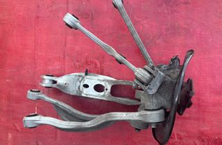 AUDI Q8 4M (2018-2024) Pravé zadné zavesenie 32862546