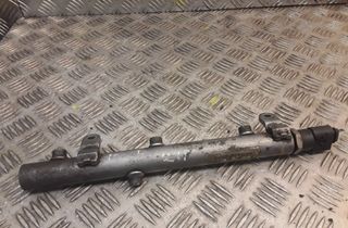 MERCEDES-BENZ E-Class W211/S211 (2002-2009) Pravá palivová lišta 0041536728,6420700695,a0041536728,a6420700695 11798173