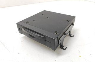 VOLVO XC60 2 generation (2007-2014) CD-чейнджер 31215651,30752407 30569533