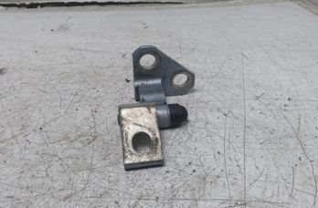 VOLKSWAGEN Passat B5 (1996-2005) Pravý zadný dverový pant 3C4833402D 28534401