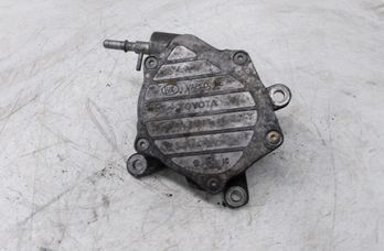 TOYOTA Avensis 2 generation (2002-2009) Vacuum Pump 28666090