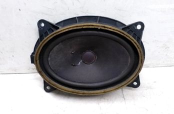 TOYOTA Prius 3 generation (XW30) (2009-2015) Ľavý predný dverový reproduktor 8616047110 28707677