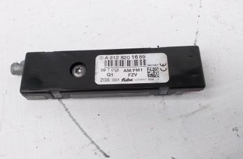 MERCEDES-BENZ E-Class W212/S212/C207/A207 (2009-2016) Zosilňovač antény na kufri A2128201689 28716366