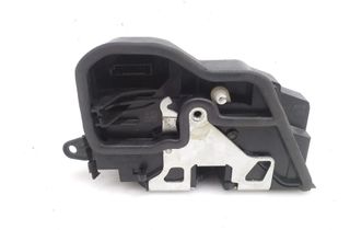 BMW X3 F25 (2010-2017) Zámok pravých zadných dverí 7276686 28732304