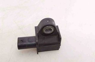 VOLKSWAGEN Passat B8 (2014-2023) Боковой датчик удара правый 5Q0907651 32569604