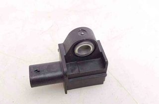 VOLKSWAGEN Passat B8 (2014-2023) Боковой датчик удара правый 5Q0907651 32572915