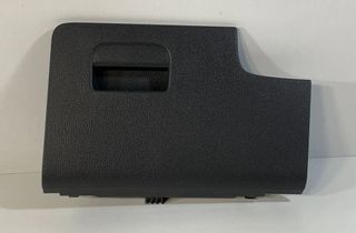 VOLKSWAGEN Golf Plus 1 generation (2004-2009) Ostatné časti výbavy 5M1857921E 30677177