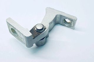 VOLKSWAGEN Jetta 3 generation (1992-1998) Pravý zadný dverový pant 8K0831402H 30687155