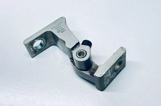 VOLKSWAGEN Jetta 3 generation (1992-1998) Pravý zadný dverový pant 8K0831402G 30687157