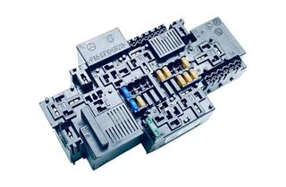 MERCEDES-BENZ GLC X253 (2015-2024) Poistková skrinka A2229063805 30701540