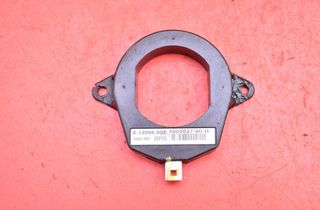 TESLA Model S 1 generation (2012-2024) Antenna 1005627-00-B 33052686