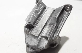 AUDI A6 C8/4K (2018-2024) Držiak motora pravá strana 4M0199307CB 21613650